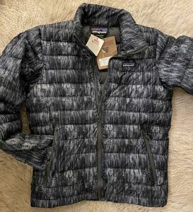 Patagonia パタゴニア ダウン セーター ジャケットdown sweater 新品 XS 紺×グレー柄 forge gray