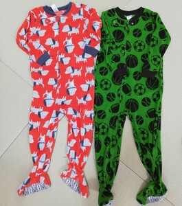 カーターズ 男の子女の子 カバーオール　フリース　パジャマ　中古　２枚セット