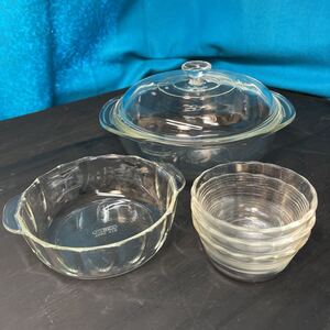 PYREX 耐熱ガラス キャセロール& ココット大&ココット小３個　食器 いー8