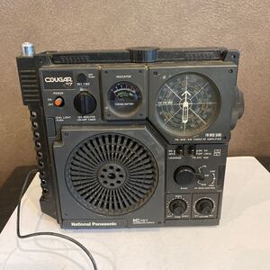 National Panasonic COUGAR No7 クーガ RF-877 BCLラジオ 通電確認済み