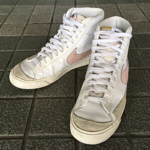 NIKE BLAZER MID 77 VINTAGE PINK FOAM WHITE US9 USED ナイキ ブレイザー ブレザー ミッド 白 ピンク ビンテージ 27cm 古着 スニーカー