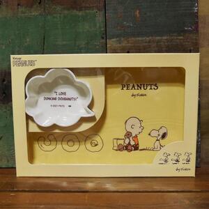 未使用 スヌーピー メラミンプレート＆ボウルセット DOUGHNUTS ギフトセット PEANUTS 子供食器 SNOOPY