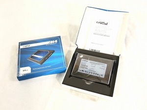 送料無料【米軍放出品】未使用品 2.5インチ 内蔵型 SATA SSD 2個 Crucial M4-CT064M4SSD2 64GB (コンパクト)☆CL21G