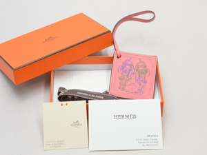 エルメス HERMES チャーム キーホルダー カレ ナノ ローブ デュ ソワール スイフト ローズエテ ピンク レディース su_p e_u F-YA823