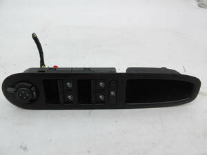 アルファロメオ 159 パワーウィンドウスイッチ P/W 運転席側 ミラー調整 156054187 1560554189 中古 ☆051205ｒｓ