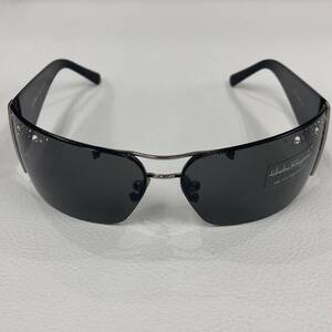 【中古品】Salvatore Ferragamo フェラガモ 1107-B 503/87 サングラス ケース メガネ拭き付属