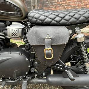 ☆TRIUMPH トライアンフ ボンネビルT100/T120 サイドカバーバック バッファローレザー ブラック BAD&G CUSTOM ☆サイドバッグ サドルバッグ