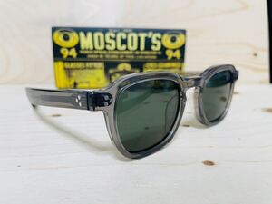 ◆MOSCOT◆MOMZA◆モスコット◆サングラス◆セルフレーム 伊達眼鏡 クリアグレー スクエア ウェリントン 人気モデル 未使用 美品