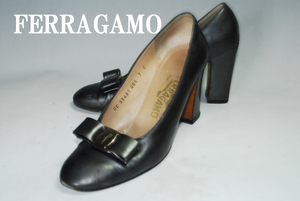 ◆DSC6900◆驚愕の完全売り切り！フェラガモ◆FERRAGAMO/イタリー製/24.5㎝/ロー/口コミ高評価！存在感抜群！