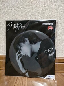 Stray Kids Hyunjin BIG缶バッジ 匿名配送 ヒョンジン 未開封新品 ストレイキッズ スキズ 15cm！