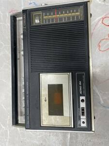 TOSHIBA RADIO CASSETTE RECORDER RT-320Fジャンク