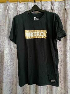 NIKE ナイキ 半袖Tシャツ 半袖 Tシャツ サッカー NIKEfc fc ボックスロゴ 黒 金 メンズ M プリントTシャツ シャツ