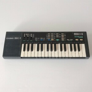 キーボード CASIO SK-1 SAMPLING KEYBOARD 電子ピアノ シンセサイザー 通電確認済み 音だしOK