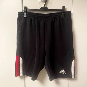 adidas アディダス ハーフパンツ ジャージ サイズO