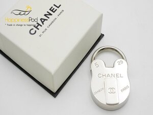 CHANEL　シャネル　カデナ型キーリング　00A　