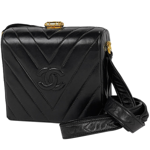 シャネル CHANEL ココマーク ショルダーバッグ Vステッチ がま口 ショルダーバッグ レザー ブラック レディース 【中古】