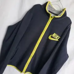 NIKEナイキ ワンポイント スウェット ジップアップ 差し色 黒黄色