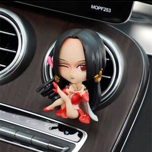 【新品未使用】ONE PIECE ワンピース ハンコック 車内アクセサリー アロマ　フィギュア