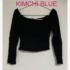 KIMCHI BLUE シャーリングニット