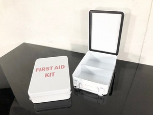 【米軍放出品】未使用品 ファーストエイドキットケース 2個 救急箱 ファーストエイドボックス メディカルボックス (80) ☆CA7O