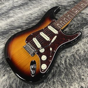 Fender FSR Made in Japan Traditional II 60s Stratocaster 3-Color Sunburst