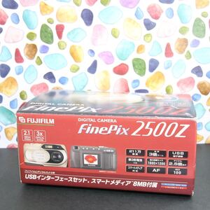 ◇FUJIFILM finepix 2500Z ◇レトロコンデジ♪ ◇完動品