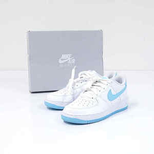 NIKE AIR FORCE1 GS キッズスニーカー USED美品 23.0cm 靴 エアフォース1 ホワイトｘアクエリアスブルー FV5948107 ジュニアシューズ X6191