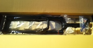 ROCK SHOX LYRIK ULTIMATE 29 中古品