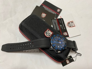 ルミノックス 【LUMINOX】 ネイビーシールズ ブルー Navy SEAL SERIES 3053 展示未使用品