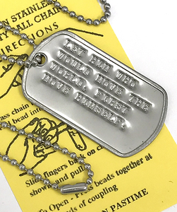 DP-097 名言格言 DOGTAG 世界を動かそうと思ったらまず自分自身を動かせ ドッグタグ USA 新品