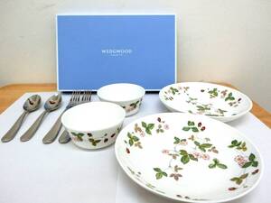 ▲▽41226　未使用　WEDGWOOD/ウエッジウッド ワイルドストロベリー 食器セット△▼