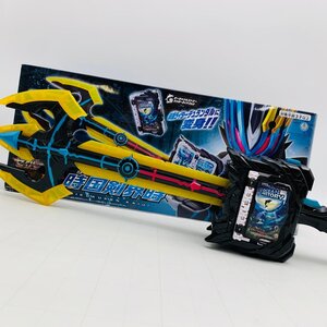 中古品 仮面ライダーセイバー 変身聖剣 DX 時国剣界時