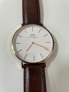 DW ダニエルウェリントン CLASSIC ST MAWES 40mm