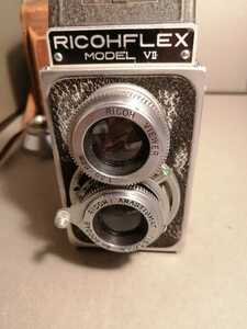 二眼レフカメラ　リコー [RICOHFLEX MODEL Ⅶ]　RIKEN 36㎜　フードケース付き　撮影機材　フィルムカメラ　写真　アルバム　18CM34r1　