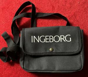 インゲボルグ　INGEBORG ポシェット　サコッシュ　ロゴ　黒 ブラック 中古　送料無料　ピンクハウス