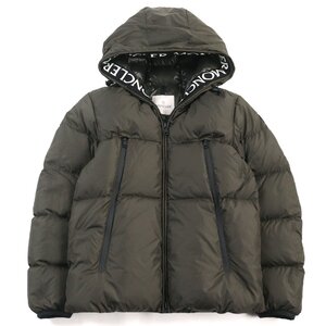 美品○MONCLER モンクレール 20-21AW F20911B56900 C0300 MONTCLA モンクラ ロゴ刺繍 ロゴワッペン ダウンジャケット 1 正規品 メンズ