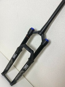 送料無料■未使用 BUCKLOS Air Suspension Fork 36 29インチ　160mmストローク 15x110mm BOOST