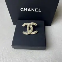 CHANEL ブローチ