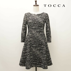 美品 TOCCA トッカ ハートシェイプドネック フレアワンピース 膝丈 裏地あり レディース 黒 ブラック 白 ホワイト サイズ2*KC706