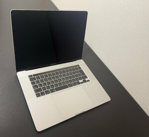 Retina MacBook Pro シルバー A2141 2019 ロジックボード欠品 /現状品/ジャンク出品 (C02CR4AKMD6P)