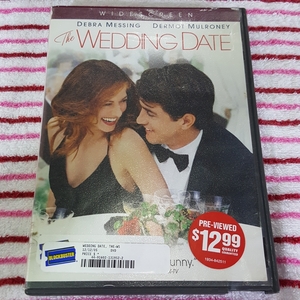 №3143 中古 海外版DVD the WEDDING DATE ※リージョン設定必要※