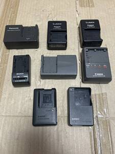 Panasonic VSK0650 PanasonicDE993　SONY BC-TRV Canon CB-2LT Canon CG-580 CASIO BC-110 L CASIO BC-31L バッテリー充電器