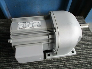 MITSUBISHI 三菱電機 GEARED MOTOR/ギアードモーター GM-S 0.1Kw 1:200 200V 3相200V/4P未使用品