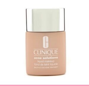 新品未使用保管品CLINIQUE クリニーク アクネソリューションリキッドメークアップ 30ml