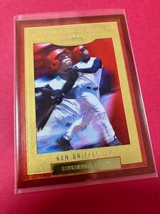 175枚限定 Ken Griffey Jr. 2002 Fleer Showcase Avant Card Legacy Collection #129 Gold Reds 