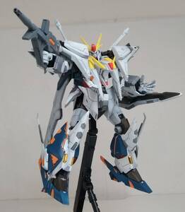 【JN-1238】1/144 HG クスィーガンダム 塗装済完成品 ガンプラ [KO]