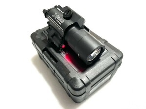 セール　SUREFIRE シュアファイア X400 ULTRAタイプ　フラッシュライト レッド 20mm対応 BK