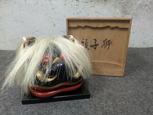 獅子頭 獅子舞 木彫 置物 舞踊 ケース付 縁起物 神楽獅子? 幅約17cm 高さ約14cm 奥行約15cm