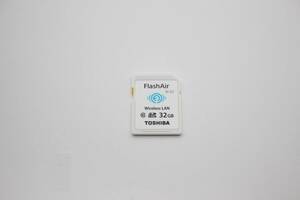 送料無料◆TOSHIBA FlashAir WiFi搭載SDカード 32GB W-03◆0508