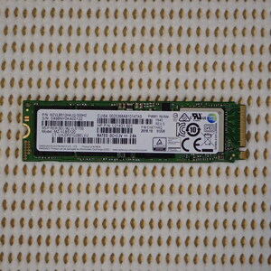 Samsung 512GB SSD (M.2 / 2280 / NVMe) 動作確認済み 使用365時間